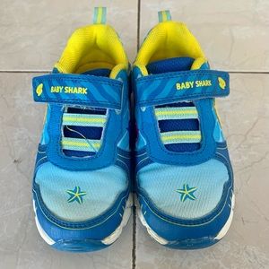 Toddler Boy Baby Shark Sneakers 9